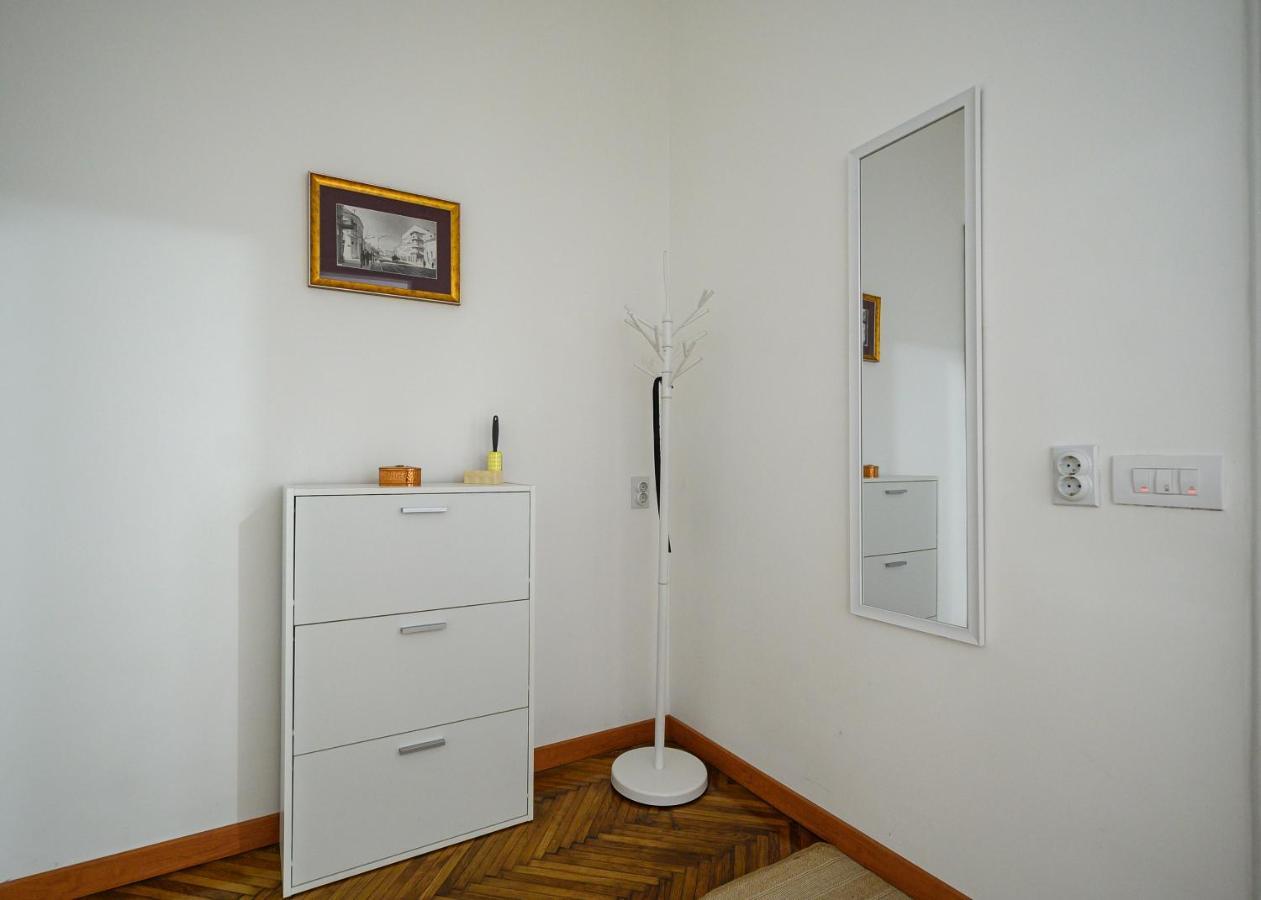Center Retro Apartment Ni Eksteriør bilde